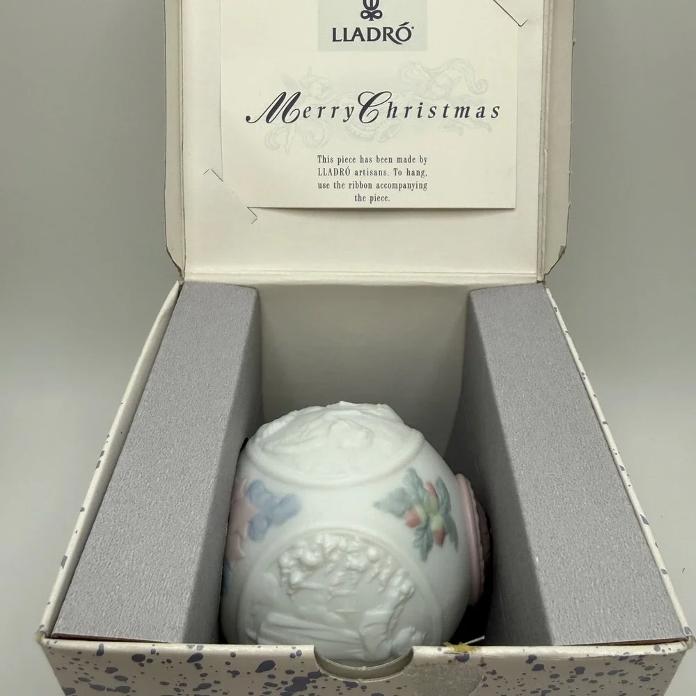 Vintage Lladro Angel Ball Ornament 1997‎ Porcelain White Pink Christmas Spain